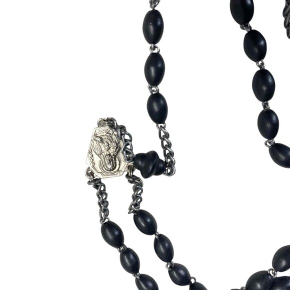 Catholic Rosary Black Prayer Beads 19" Sacred Heart of Jesus Medallion Vintage - Picture 2 of 5